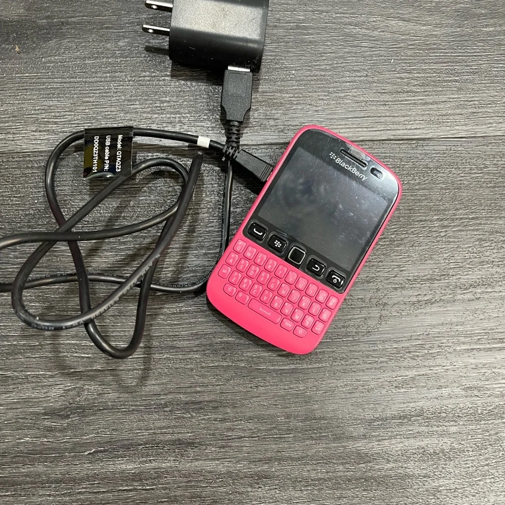 Blackberry | Cell Phones & Accessories | Pink Blackberry